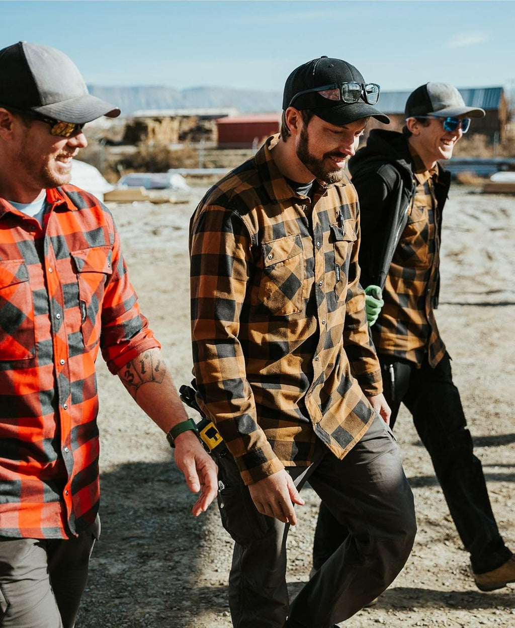 TRUEWERK Men's Tech Flannel - Durable Work Shirt with Snap Buttons