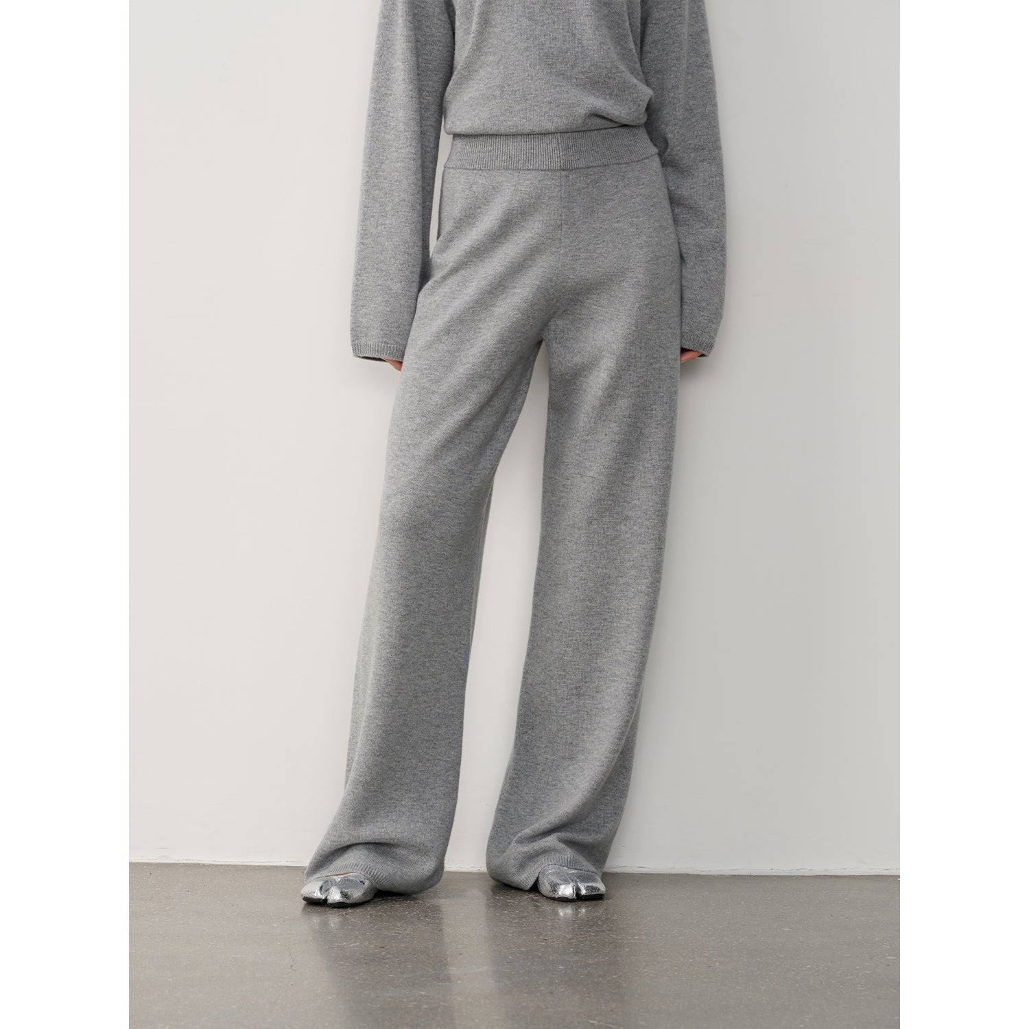 Fireladyfur Women's Merino Wool Knit Outfit