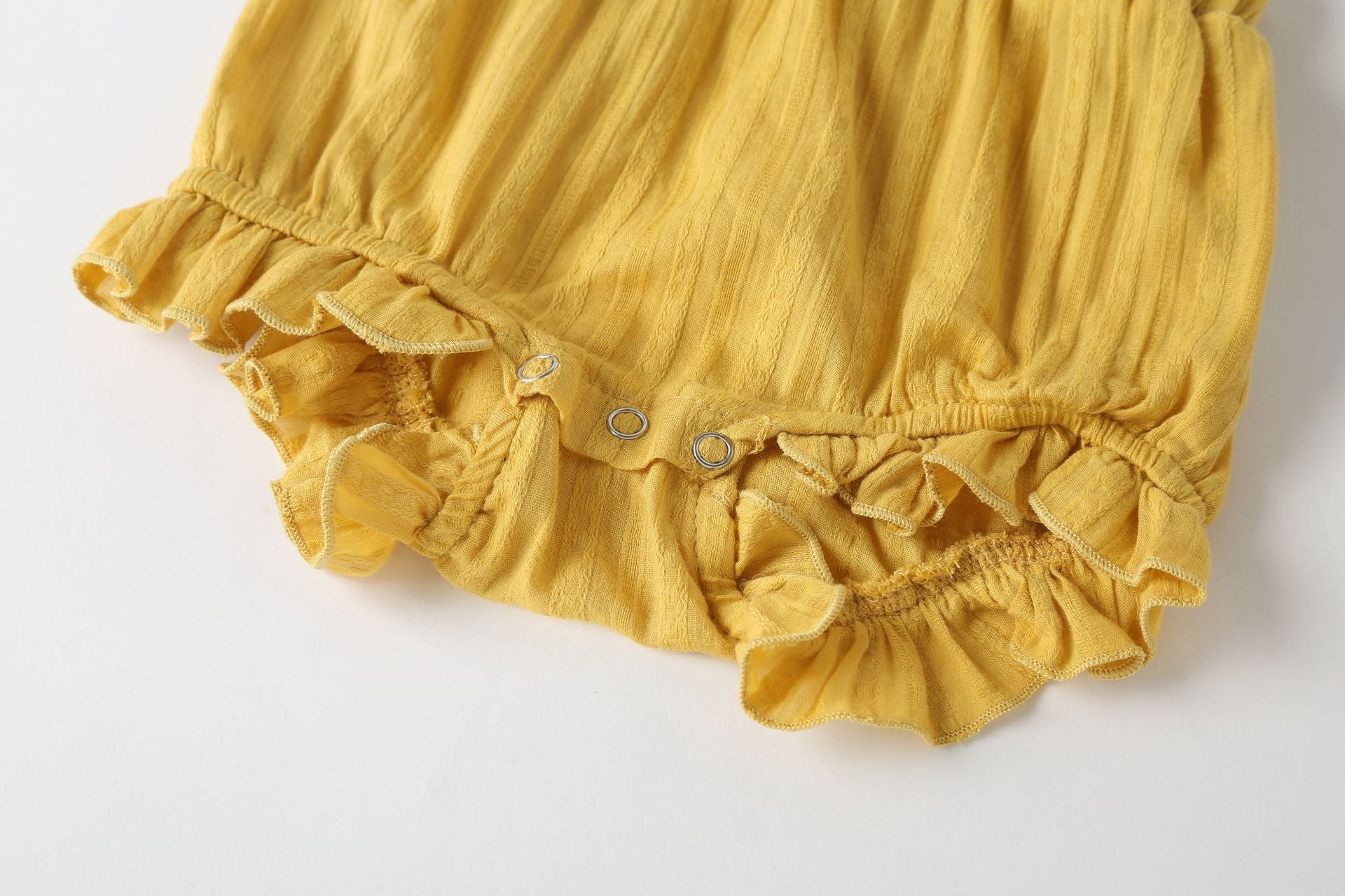 Baby Girl 1pcs Solid Color Bow Tie Design Ruffle Sleeveless Crotch One